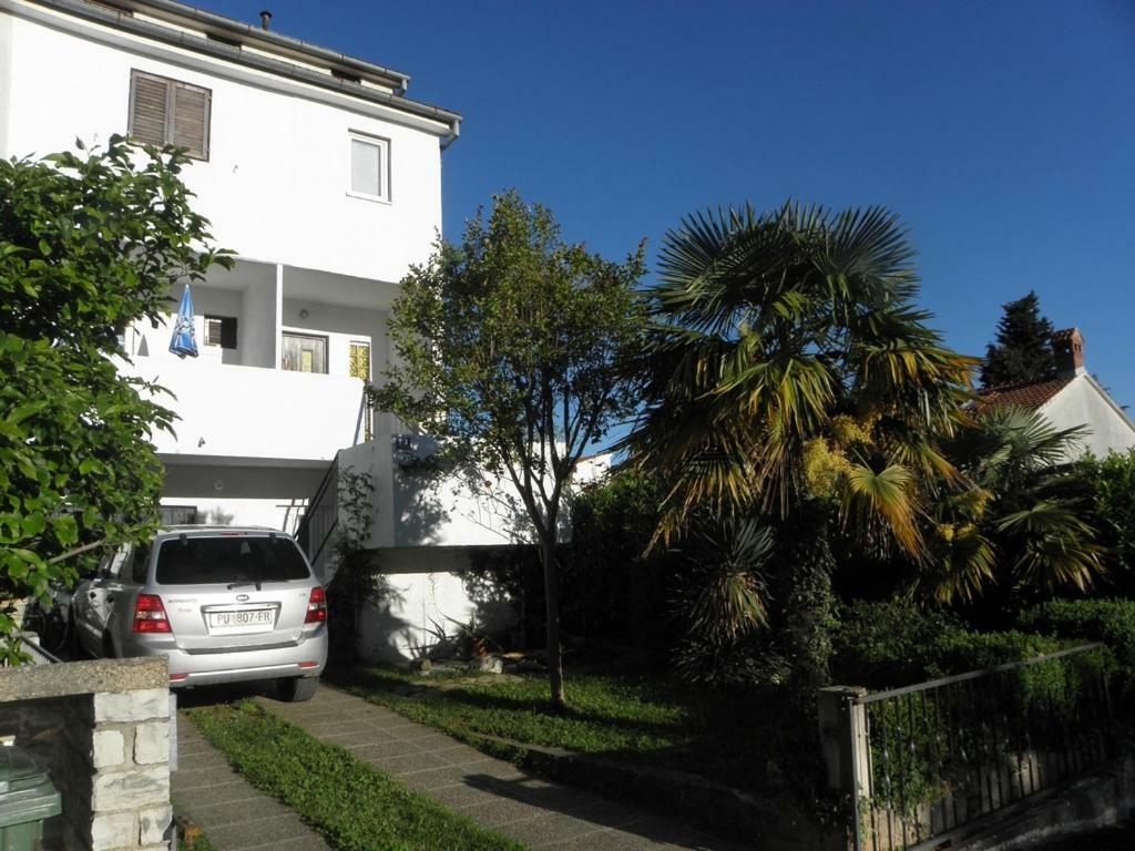 Apartman Klesinger 2 Πόρετς Εξωτερικό φωτογραφία